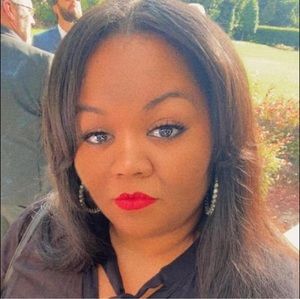 Meet your Posher, Bianca